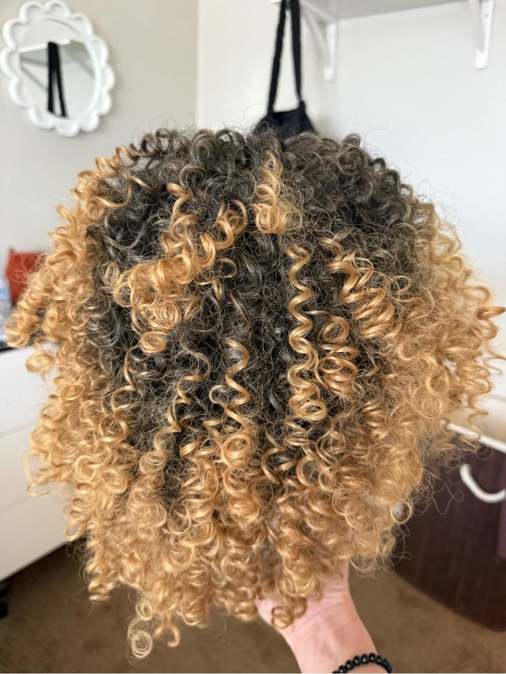 Curly Ombre Synthetic Wig - Brown to Blonde
